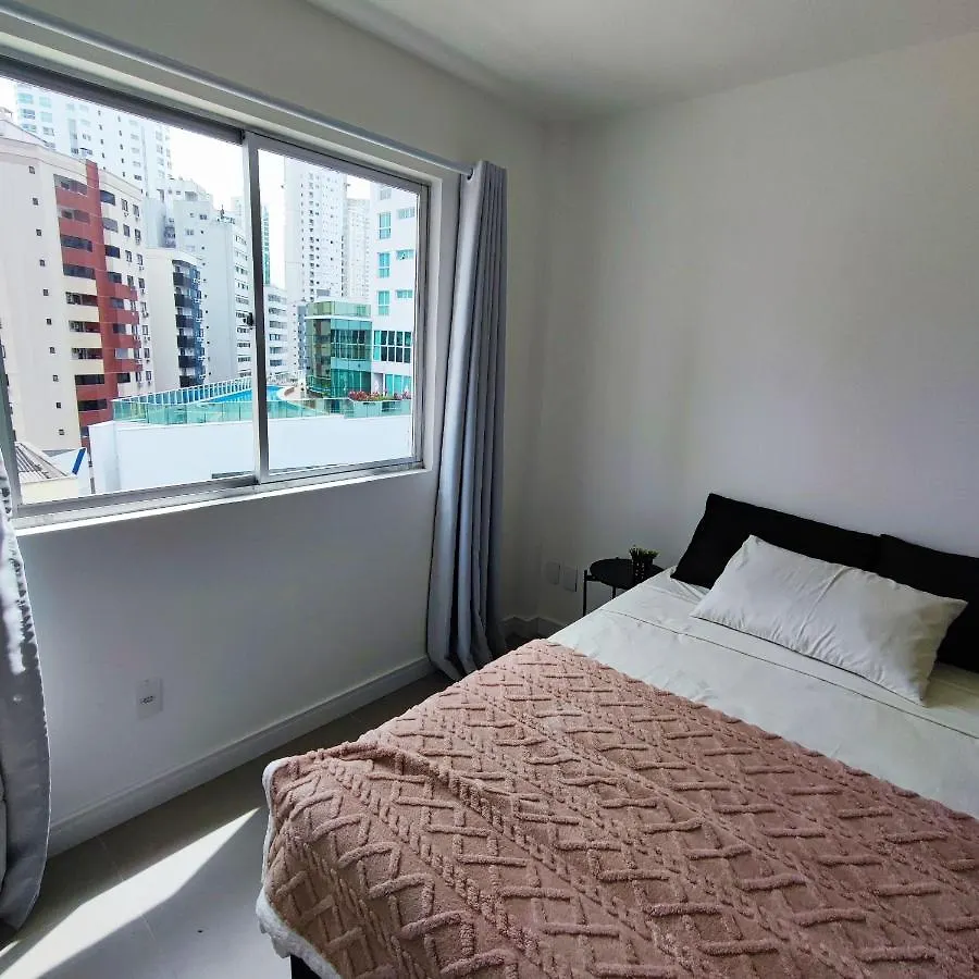 Apartamento Pertinho Da Praia, Faca Tudo A Pe! Balneario Camboriu Apartment
